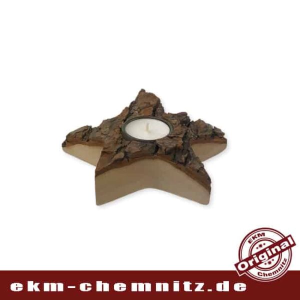 Der Tischleuchter Stern mit Rinde aus der handgefertigten erzgebirgischen Kunst: Um Ihr Zuhause eine ganz besondere Note zu verleihen.
